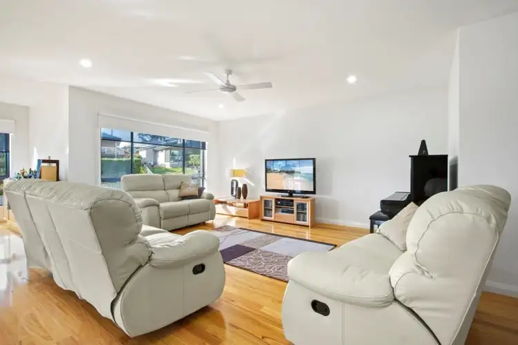 Fifth view of Homely house listing, 3 Hunter Place, Sunshine Bay NSW 2536