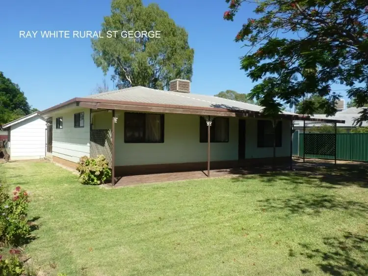 6 CHURCH Street, St George QLD 4487