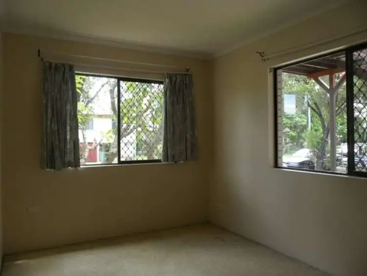 Sixth view of Homely unit listing, 3/23 Stevens Street, Southport QLD 4215