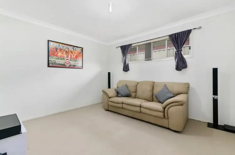 Fourth view of Homely house listing, 6 McLeod Place, Horsley NSW 2530