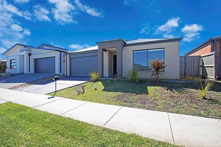 Second view of Homely house listing, 17 Tispa Drive, Leopold VIC 3224