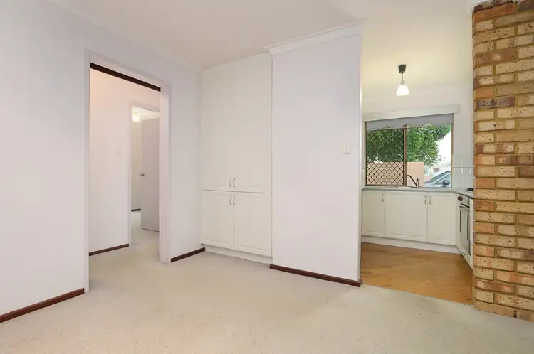 Fifth view of Homely villa listing, 7/7 Hesford Avenue, Mount Pleasant WA 6153