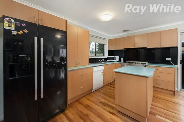 Second view of Homely house listing, 3 Yale Place, Bundoora VIC 3083