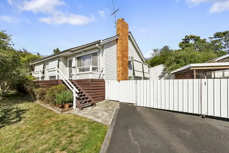 6 Queen Road, Lilydale VIC 3140