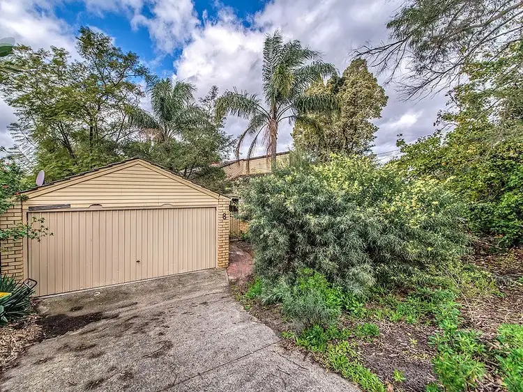 Seventh view of Homely house listing, 8 The Parapet, Willetton WA 6155