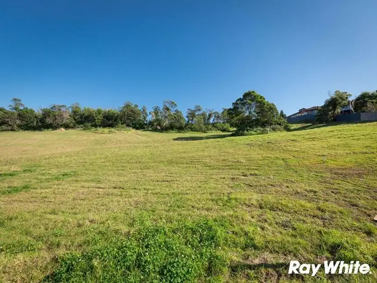 8 Narriah Place, Berkeley NSW 2506