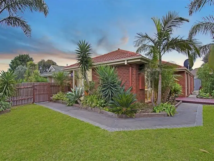 64 Amaroo Drive, Chelsea Heights VIC 3196