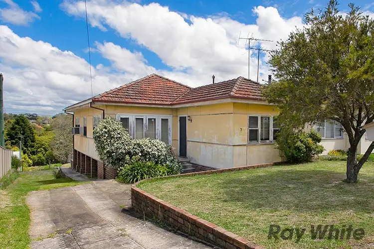 7 Salt Pan Road, Peakhurst NSW 2210