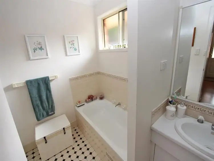 Seventh view of Homely house listing, 7a Dalgety Crescent, Green Point NSW 2251