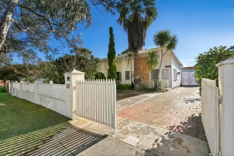 12 Dalgleish Avenue, Rosebud VIC 3939