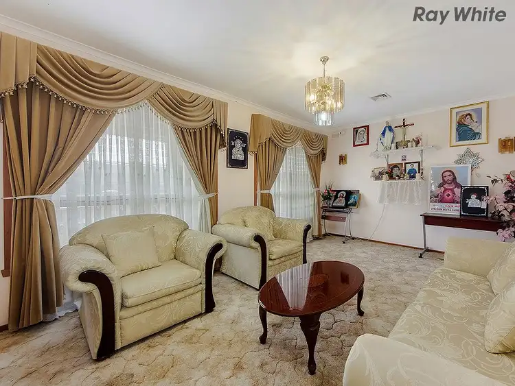 Second view of Homely house listing, 10 Jefferson Street, St Albans VIC 3021