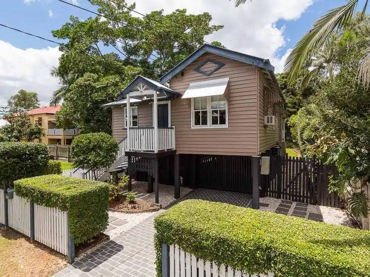 10 Vincent Street, Auchenflower QLD 4066