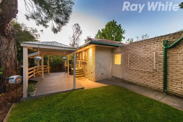 4/7 Churchill Road, Croydon VIC 3136
