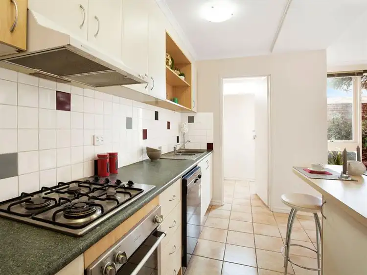 Second view of Homely unit listing, 2/7 Warrigal Road, Hughesdale VIC 3166