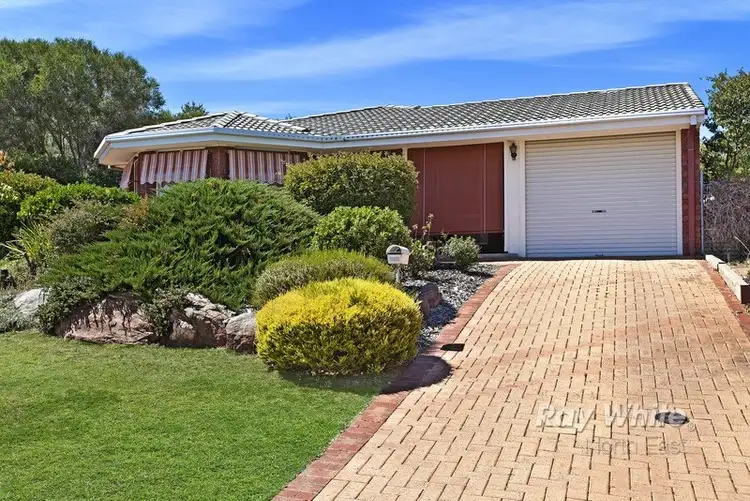 1 Jean Court, Golden Grove SA 5125