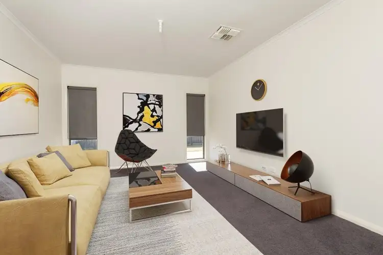 Second view of Homely house listing, 8 Chad Court, Red Cliffs VIC 3496