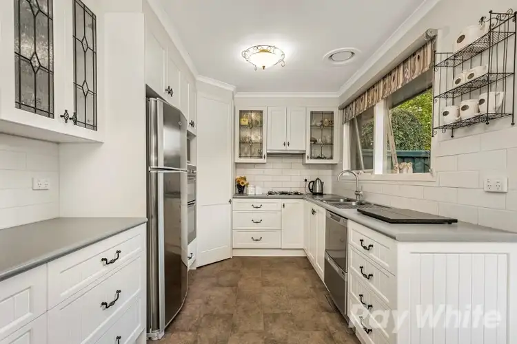 Fifth view of Homely house listing, 19 Pamela Court, Scoresby VIC 3179