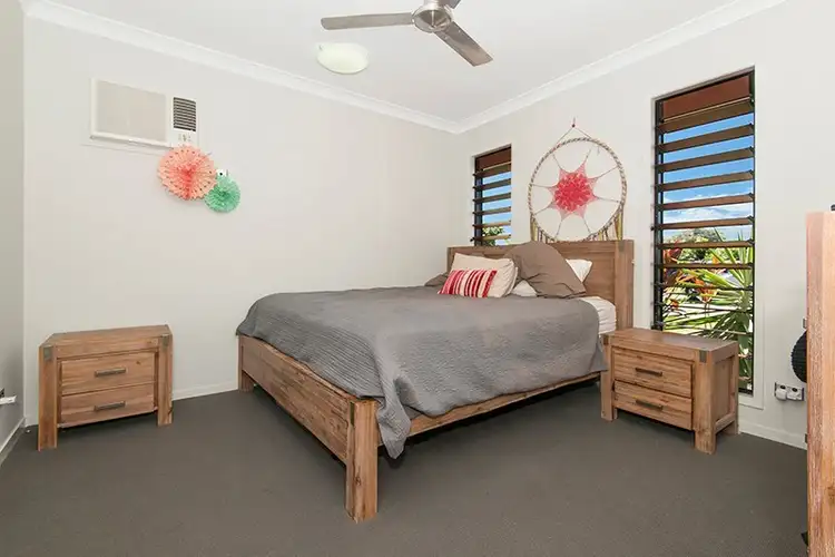 Fifth view of Homely house listing, 8 Ellendale Street, Mount Low QLD 4818