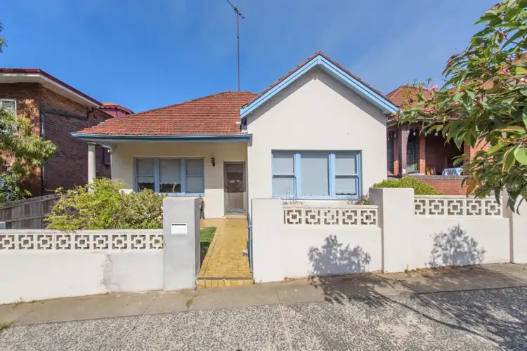 9 Castlefield Street, Bondi NSW 2026
