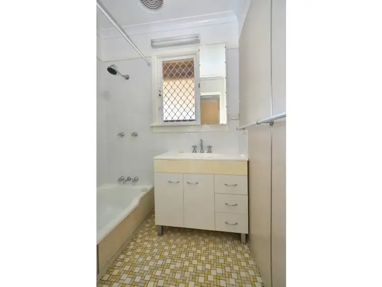 Sixth view of Homely house listing, 18 Lindfield Crescent, Spencer Park WA 6330
