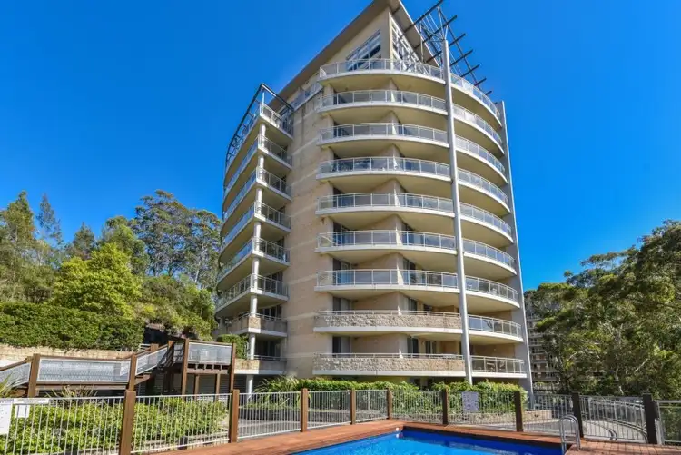 321/80 John Whiteway Drive, Gosford NSW 2250