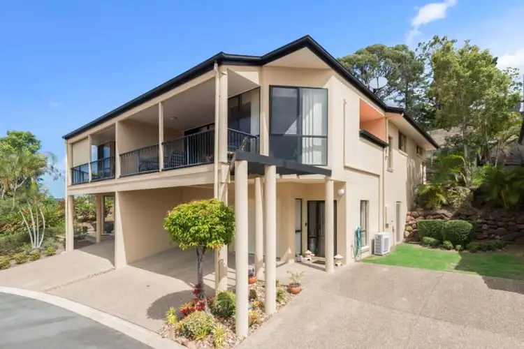 2/67 Doubleview Drive, Elanora QLD 4221