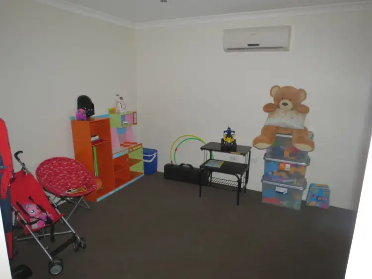 Fifth view of Homely house listing, 5 Highlands Court, Emerald QLD 4720