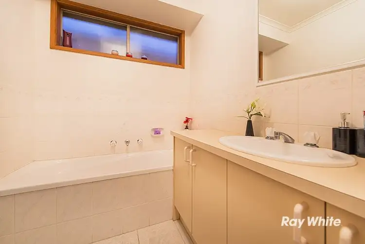 Seventh view of Homely house listing, 20 Andrea Crescent, Cranbourne North VIC 3977