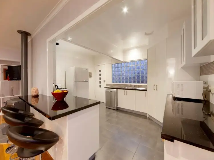 35 Radiata Street, Frankston North VIC 3200