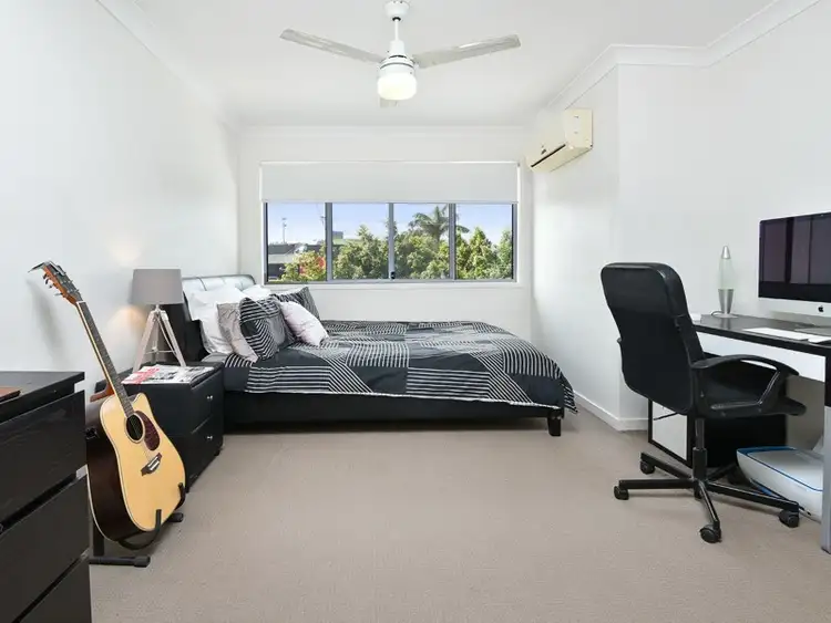 Sixth view of Homely townhouse listing, 21/22 Cola Crescent, Wynnum West QLD 4178