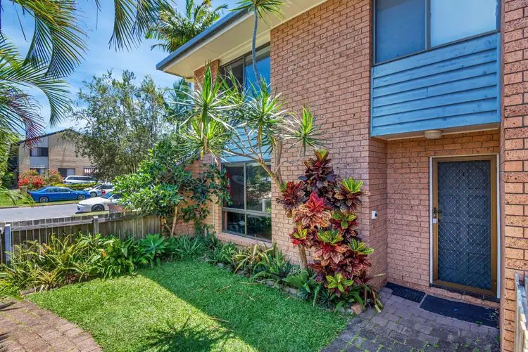 1/9 Honeysuckle Street, Tweed Heads West NSW 2485