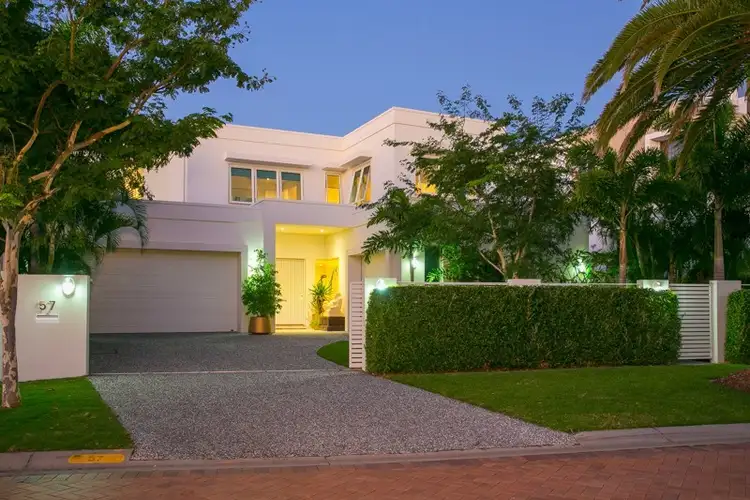 57 Royal Albert Crescent, Sovereign Islands QLD 4216