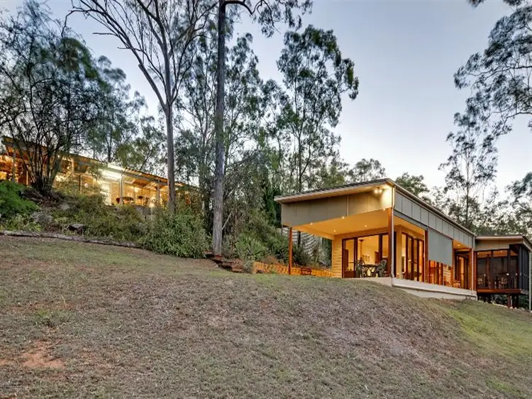 18 Acacia Court, Mount Crosby QLD 4306