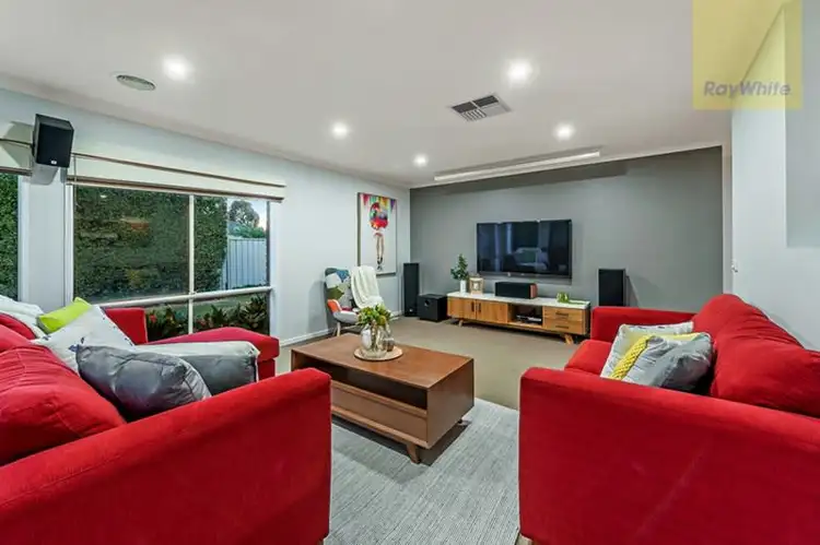 Sixth view of Homely house listing, 7 Tusmore Rise, Craigieburn VIC 3064