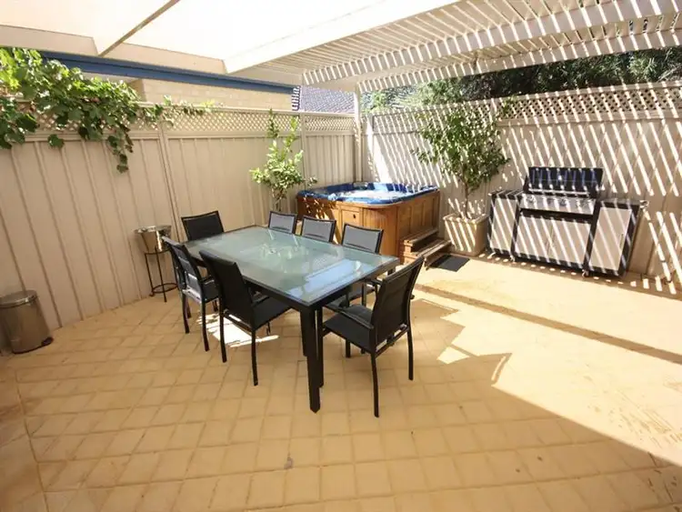 12a McGilvray Avenue, Morley WA 6062