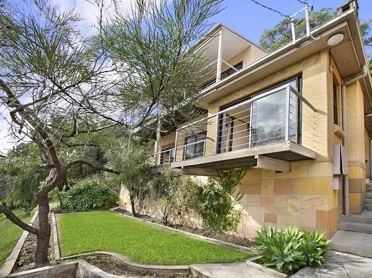 22 Central Avenue, Como NSW 2226