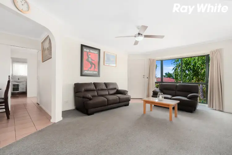 Third view of Homely house listing, 7 Finton Court, Pakenham VIC 3810
