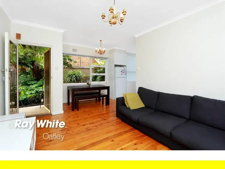 Second view of Homely unit listing, 4/2 Oatley Avenue, Oatley NSW 2223