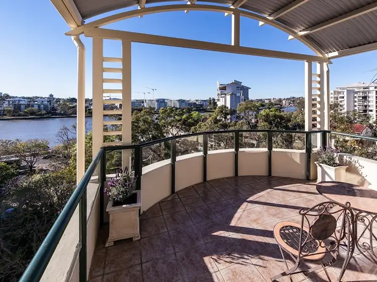 22 Patrick Lane, Toowong QLD 4066