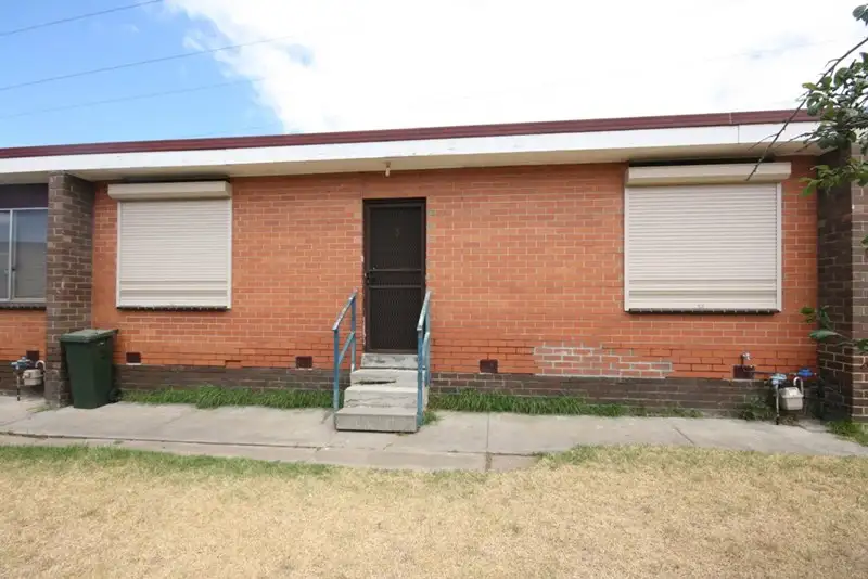 Main view of Homely villa listing, 3/4-8 Merton Street, St Albans VIC 3021
