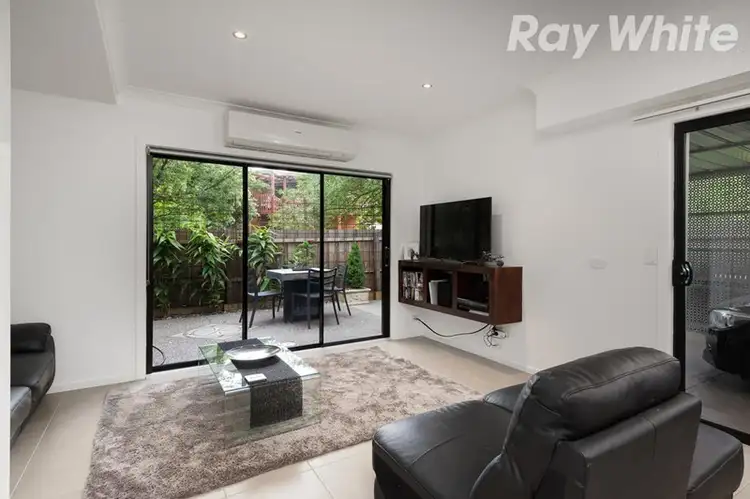 Third view of Homely townhouse listing, 4/123 Settlement Road, Bundoora VIC 3083