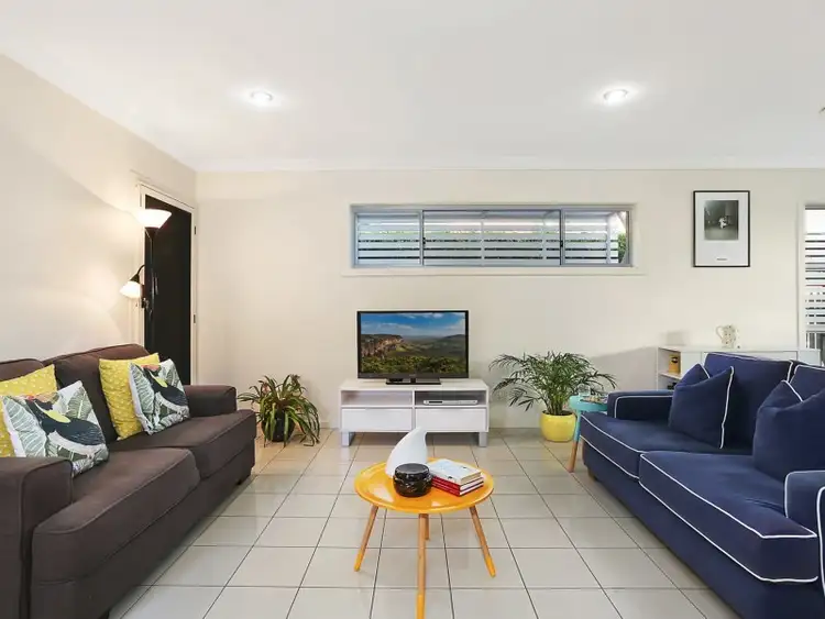Third view of Homely townhouse listing, 8/9 Windsor Street, Hamilton QLD 4007