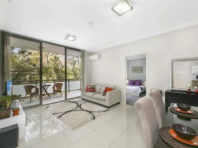 Main view of Homely unit listing, 24/2 Finlay Road, Turramurra NSW 2074