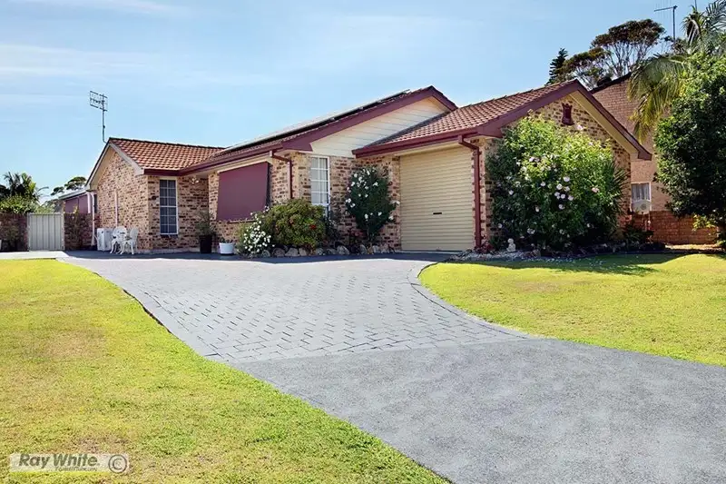 Main view of Homely house listing, 4 Roebuck Key, Forster NSW 2428