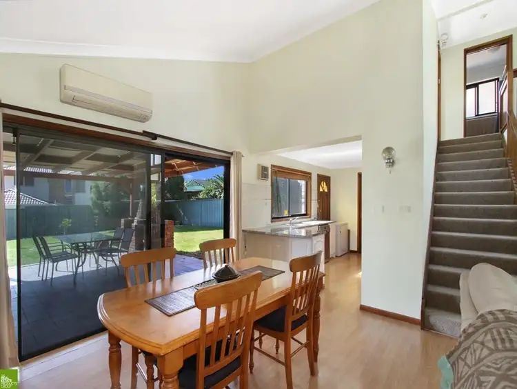 Second view of Homely house listing, 5 Highview Drive, Farmborough Heights NSW 2526