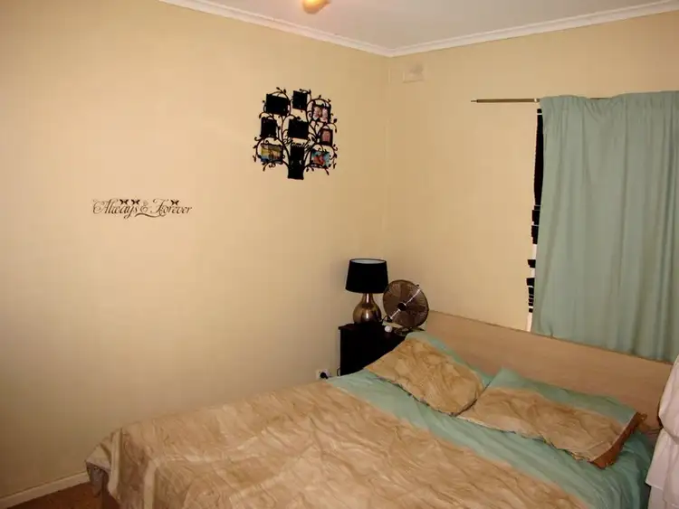 Fifth view of Homely house listing, 1 Gillespie Street, Berri SA 5343