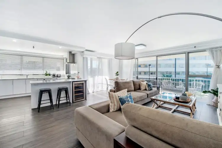 3/67 Broadbeach Boulevard, Broadbeach QLD 4218