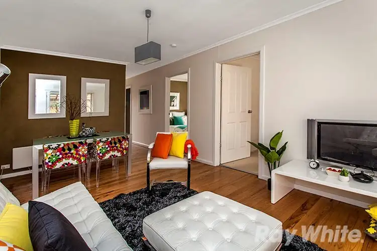 Main view of Homely unit listing, 2/126 Heatherdale Road, Mitcham VIC 3132