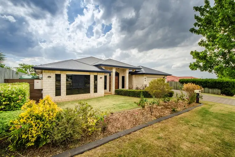 7 Fadden Crescent, Middle Ridge QLD 4350