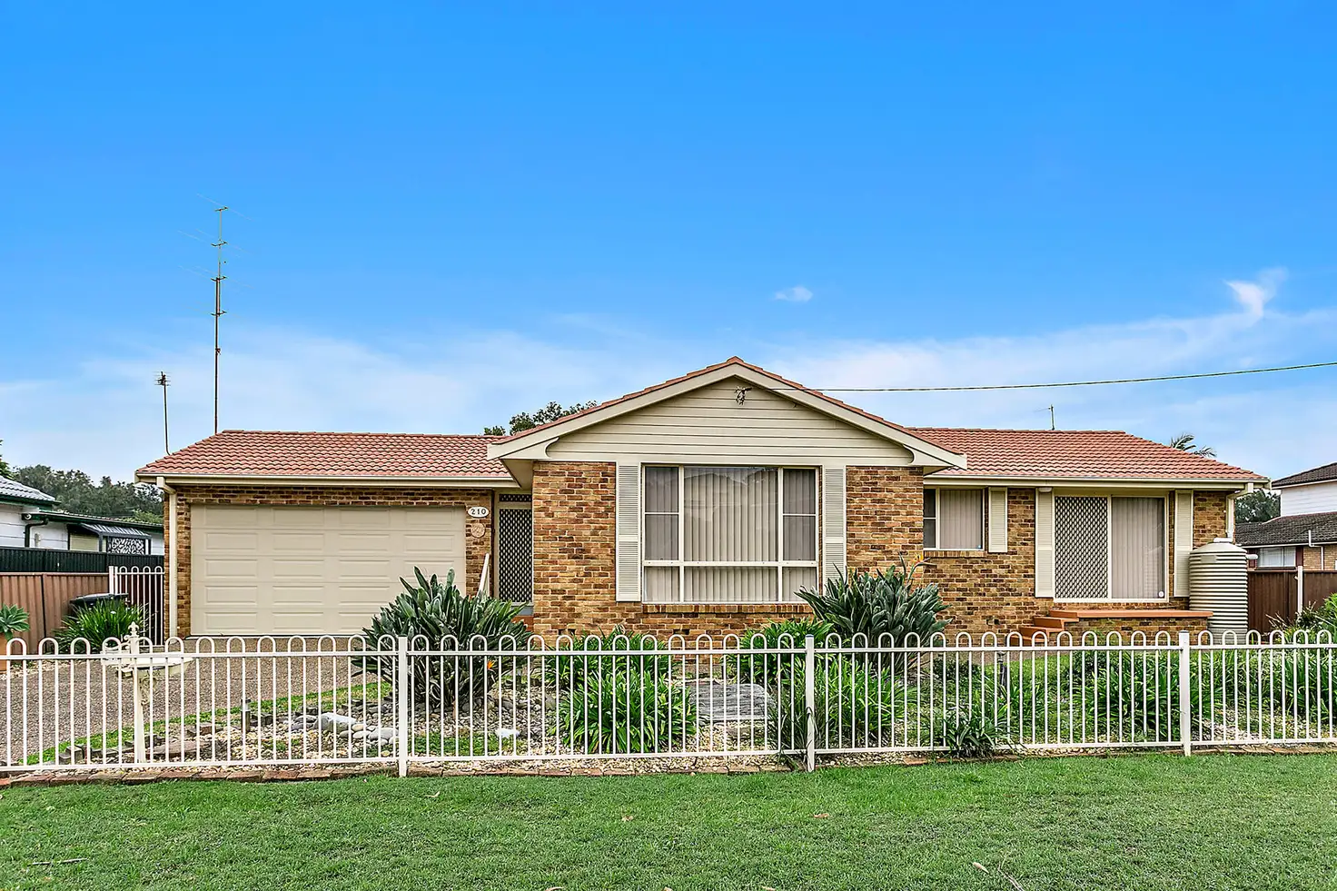 Main view of Homely house listing, 210 Lakeview Parade, Primbee NSW 2502